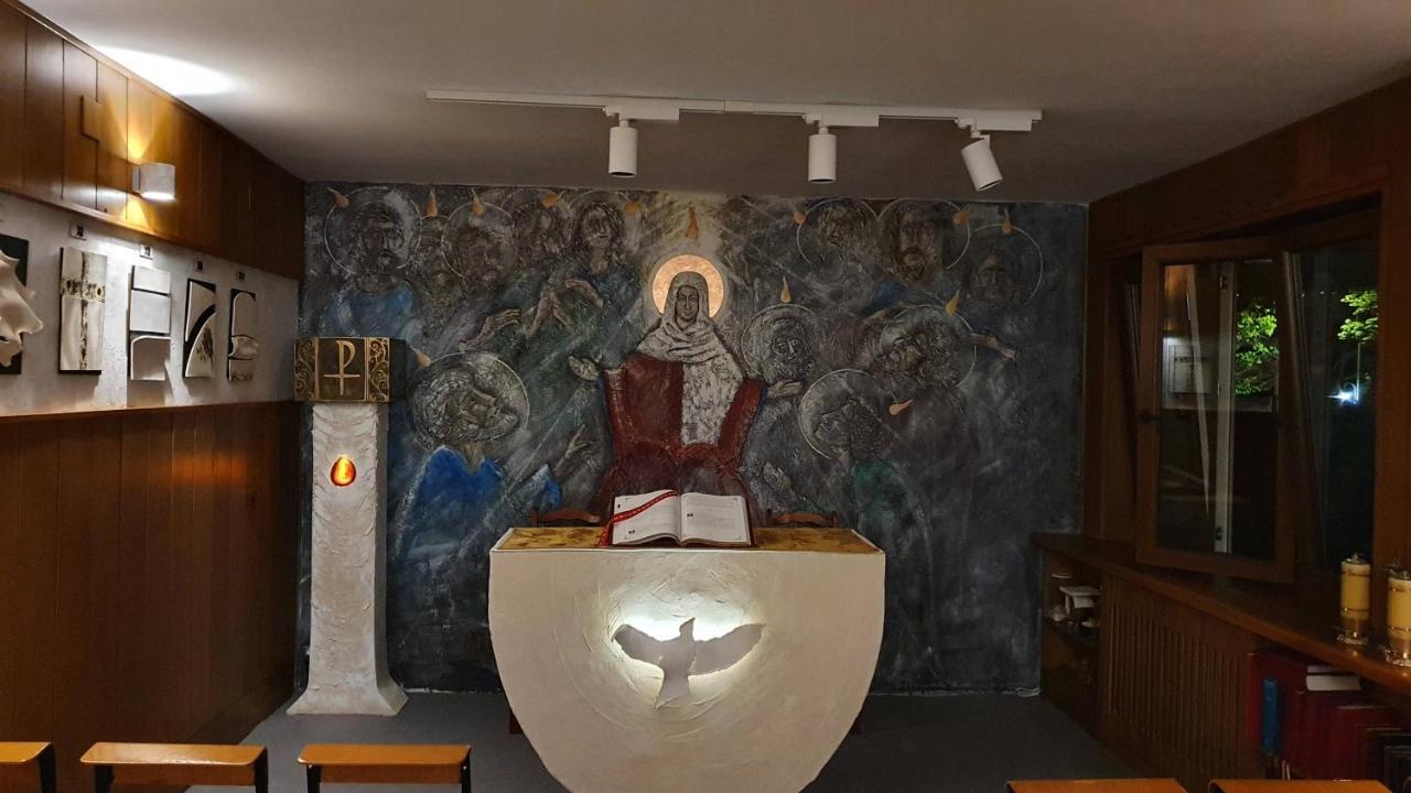 Wieczernik Dom Rekolekcyjny Ksiezy Pallotynow 시비엥타 카타지나 외부 사진